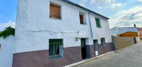 Casa r&#xFA;stica en Yunquera de Henares