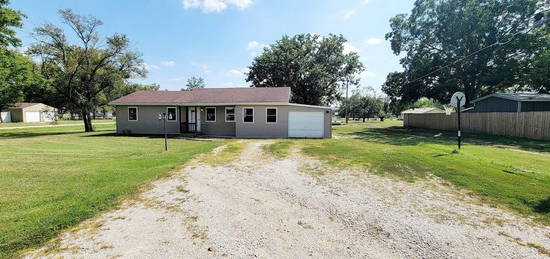 515 W Pine, Gas, KS 66742