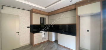 Denizli Baba'nda 3+1 150 m2 Harika Konumda Satlk Daireler