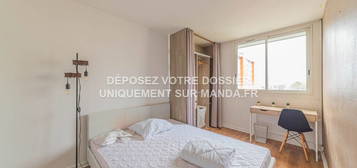 Location appartement 5 pièces 11 m²