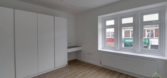 2 bed flat to rent