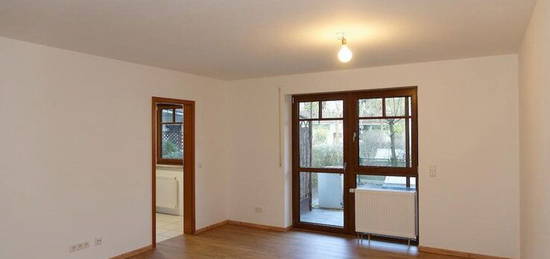 1,5 Zimmer nähe Regensburg incl. Keller und TG-Stellplatz