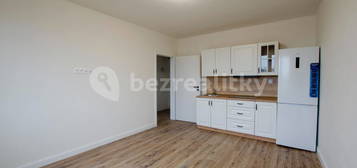 Prodej bytu 2+kk 37 m², Okružní, Karlovy Vary