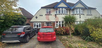 4 bedroom semi-detached house