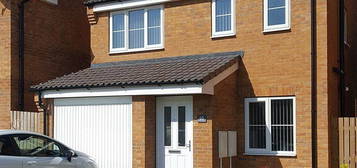 3 bed detached house to rent