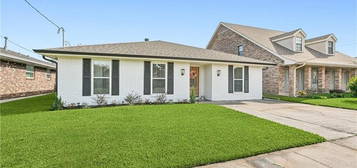 1417 Hackberry Ave, Metairie, LA 70001