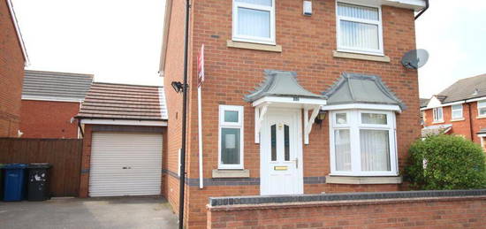 3 bedroom detached house