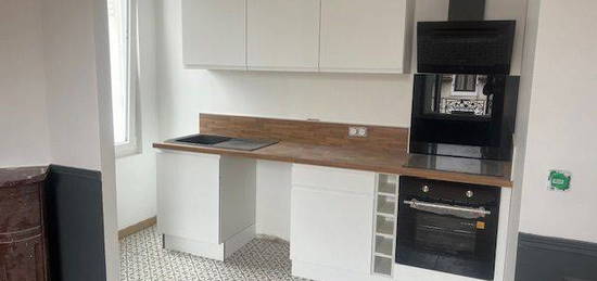 Location appartement T2 - Troyes - 45m² - entièrement rénové dans petite copropriété