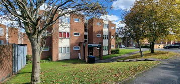 2 bedroom ground floor flat