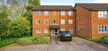 2 bedroom ground floor flat for sale