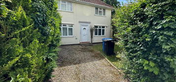 4 bed property to rent