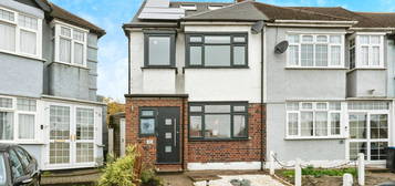 4 bed end terrace house for sale