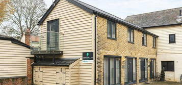 1 bedroom mews house for sale