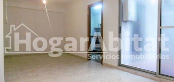 Piso en venta en En Corts