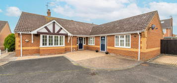 4 bed detached bungalow for sale