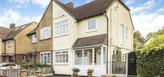 3 bed semi-detached house for sale