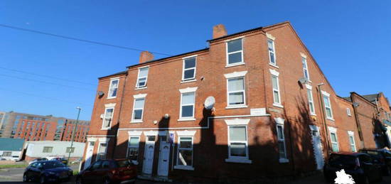 3 bedroom terraced house