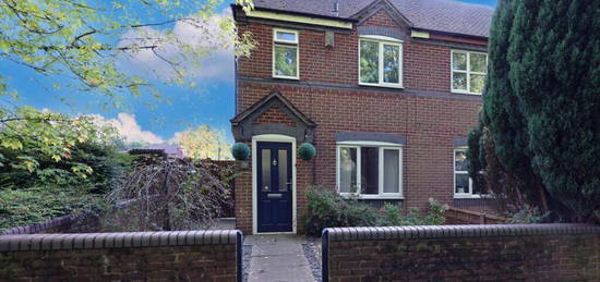 3 bedroom semi-detached house for sale