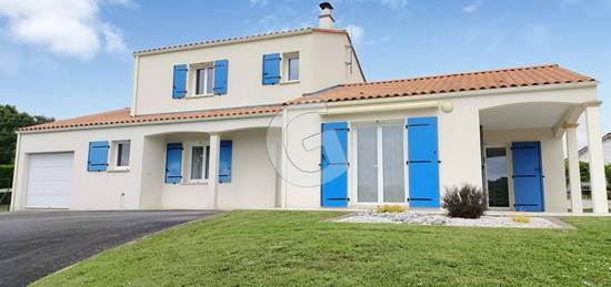 Maison  à vendre, 7 pièces, 5 chambres, 142 m²