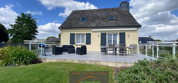 Maison de 90 m² hab - 110 m² au sol sur 1031 m² de terrain + sous sol complet de 100 m² + Hangar 52 m²