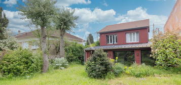 Maison  à vendre, 6 pièces, 3 chambres, 129 m²