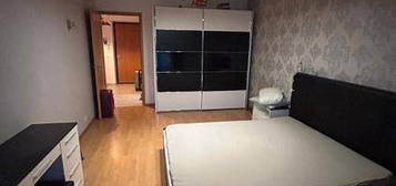 Apartament de inchiriat - 69mp utili - sector 2