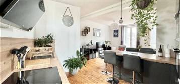 Appartement  à vendre, 3 pièces, 2 chambres, 64 m²