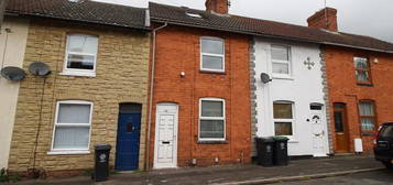 3 bed terraced house to rent