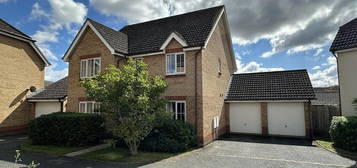 5 bedroom detached house