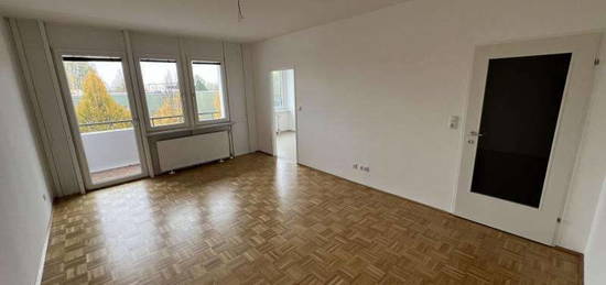 1 Raum Wohnung mit Balkon - Resthofstrasse 29/22