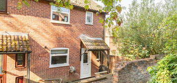 2 bedroom terraced house