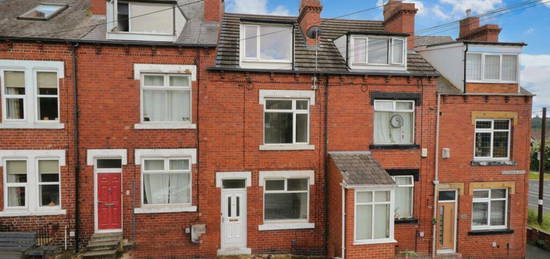 4 bedroom terraced house