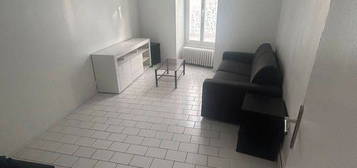 Location Studio 26m² Jouy-en-Josas