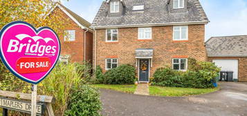 6 bedroom detached house for sale