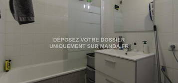 Location appartement 5 pièces 10 m²