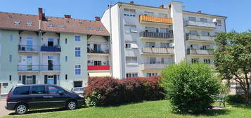 Sanierte 1 Zimmer Wohnung im Herzen Eggenbergs.