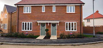 2 bedroom semi-detached house