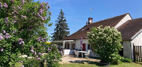 Maison ancienne et écurie avec 2 hectares