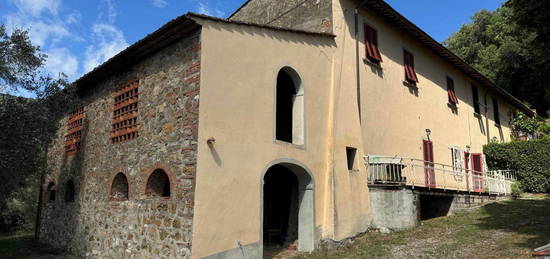 Villa unifamiliare via Castellina, Serravalle Pistoiese