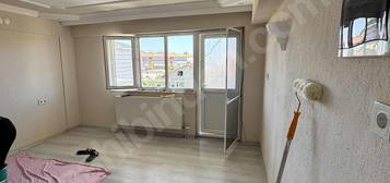 ANADOLUdan CUMA PAZARI ALTI GENİŞ 2+1 SICAK SULU DAİRE