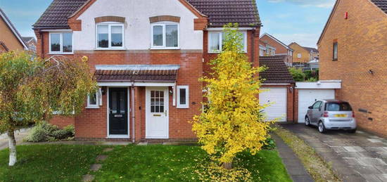 Semi-detached house for sale in Deer Park Drive, Arnold, Nottingham NG5