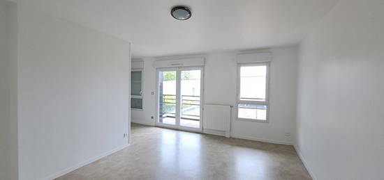 Appartement  à louer, 3 pièces, 2 chambres, 63 m²