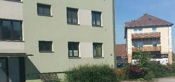 gemütliche und unbefristete Wohnung in guter Lage