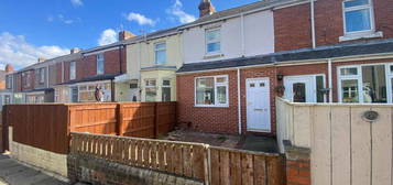 2 bedroom terraced house