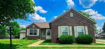 11214 Fall Dr, Indianapolis, IN 46229