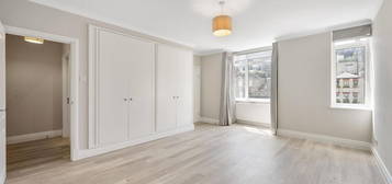 Studio to rent in Sloane Street, London SW1X