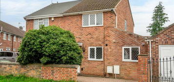 3 bedroom semi-detached house