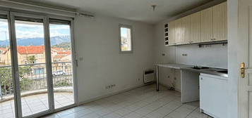 Location appartement 1 pièce 26 m²