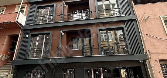 REMAX MÜJDE'DEN KAĞITHANE HARMANTEPE'DE SIFIR 2+1 KİRALIK DAİRE