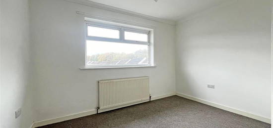 Terraced house to rent in Cliffmere Walk, Clifton, Nottingham NG11